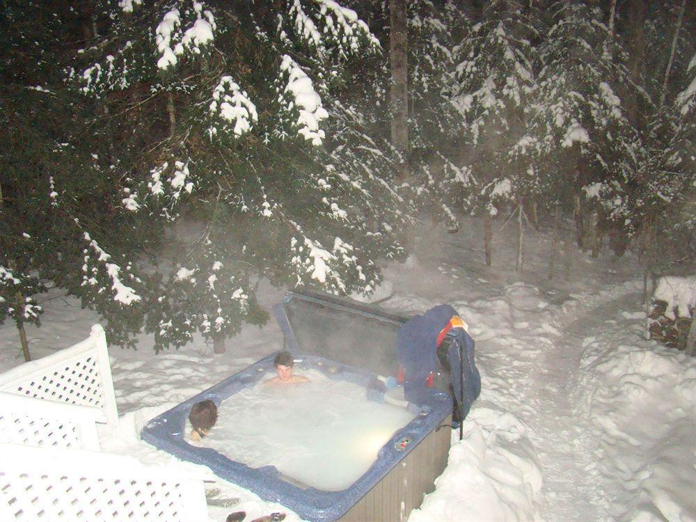 Gite Le Roupillon B&B Mont-Tremblant Eksteriør billede
