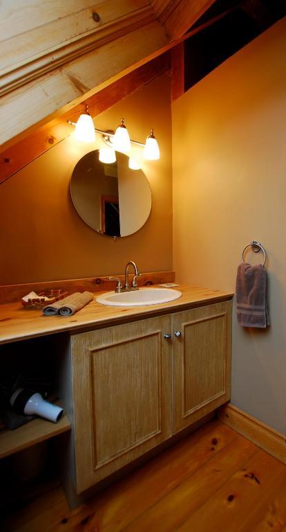 Gite Le Roupillon B&B Mont-Tremblant Værelse billede